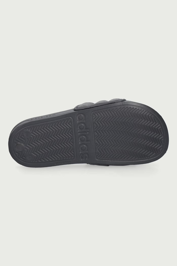 Σαγιονάρες σουέτ Adilette Noshower adidas γκρί JS2853