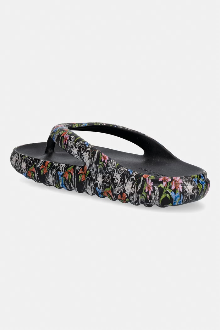 Obuwie adidas japonki Adilette Lumia KJ2968 czarny
