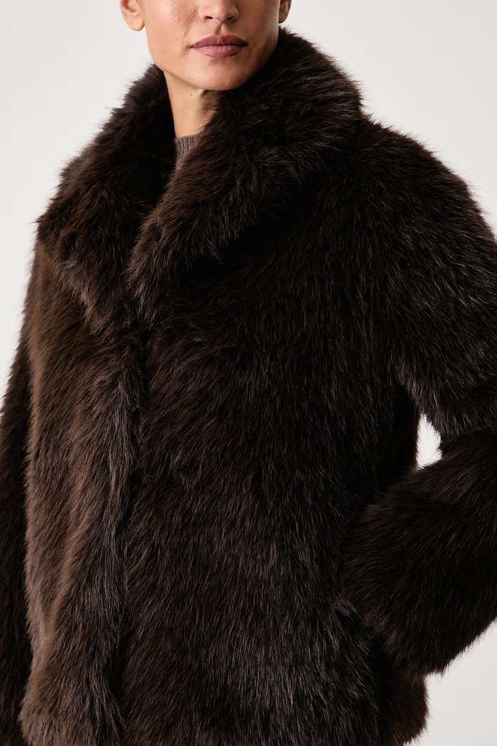 Płaszcz ze sztucznego futra damski WKIOZIOSO Weekend Max Mara 2625086013600 brązowy