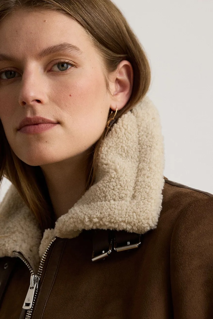 Krótka kurtka damska z imitacji zamszu Lauren Ralph Lauren 297P04122 brązowy