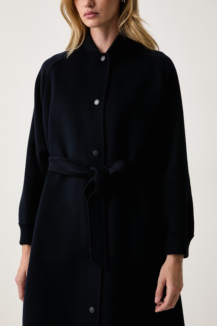 Płaszcz damski z wełną WKDABBONO Weekend Max Mara 2625496032600 granatowy