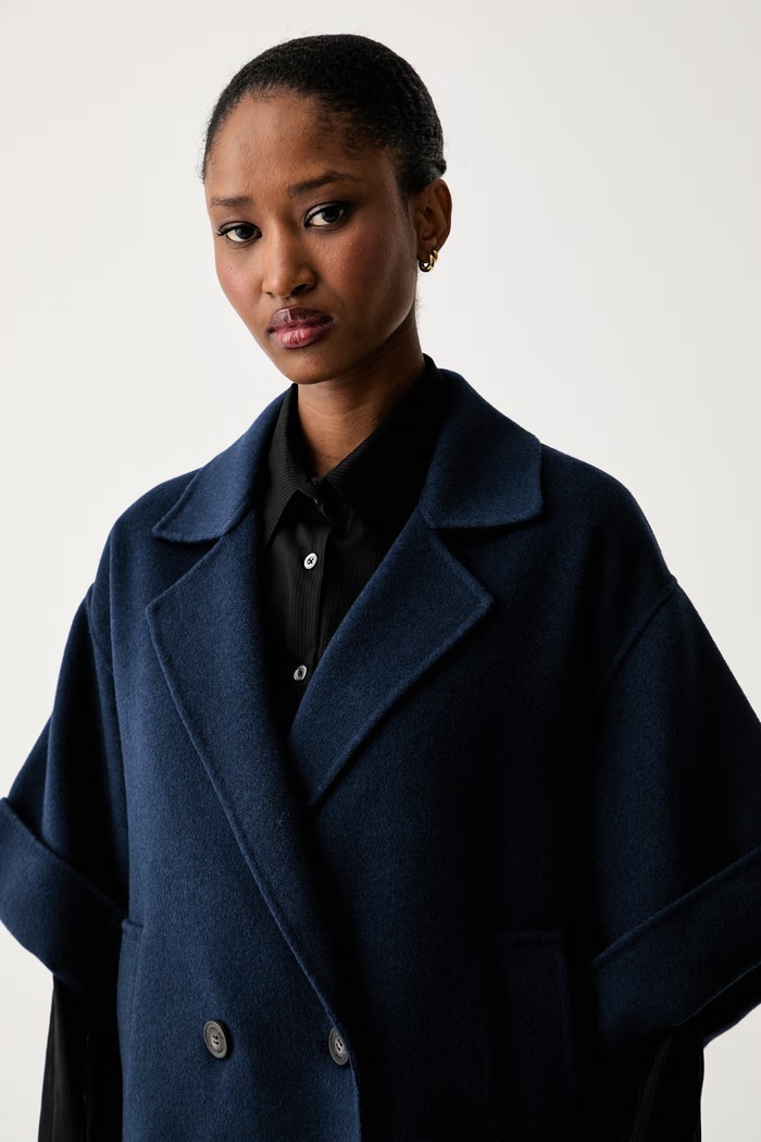 Weekend Max Mara krótki płaszcz damski wełniany WKDNEO granatowy 2625086031600