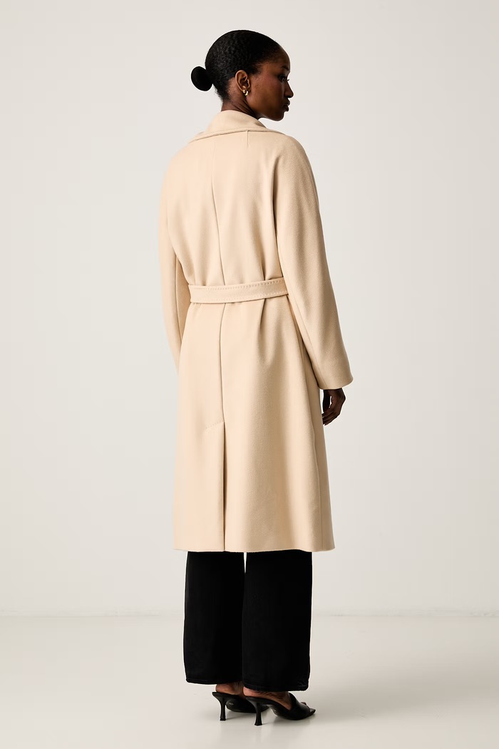 Одяг Weekend Max Mara пальто жіноче вовняне WKDRESINA 2625016021600 бежевий