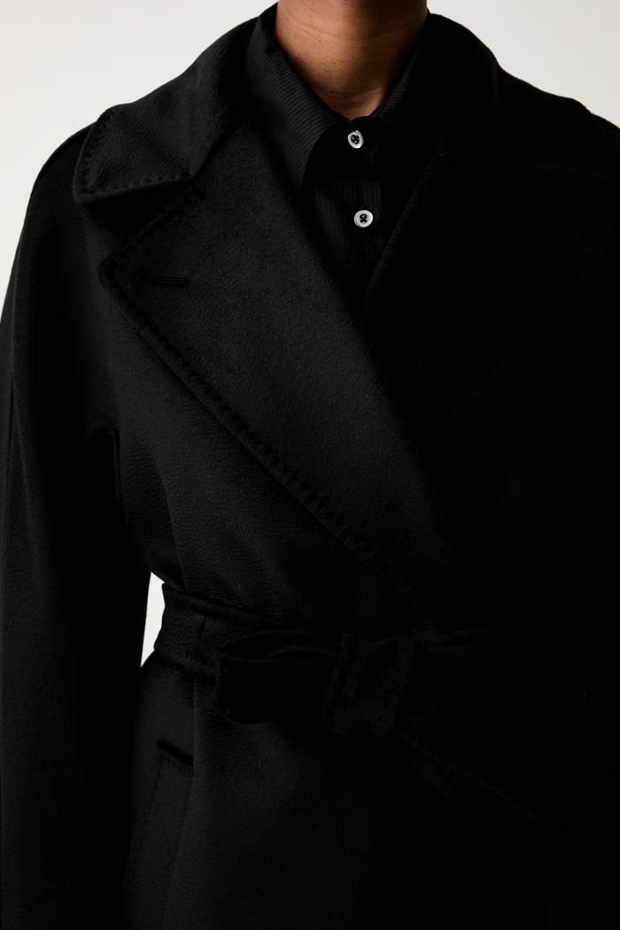 Weekend Max Mara płaszcz damski wełniany WKDRESINA 2625016021600 czarny