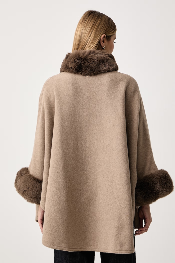 Odzież Twinset Poncho damskie 262TO5730 beżowy