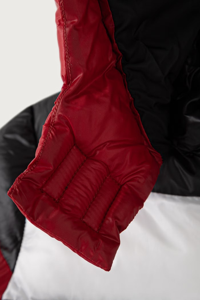 Kurtka zimowa dziecięca Guess L6BL04.W3947.9BY2 czarny