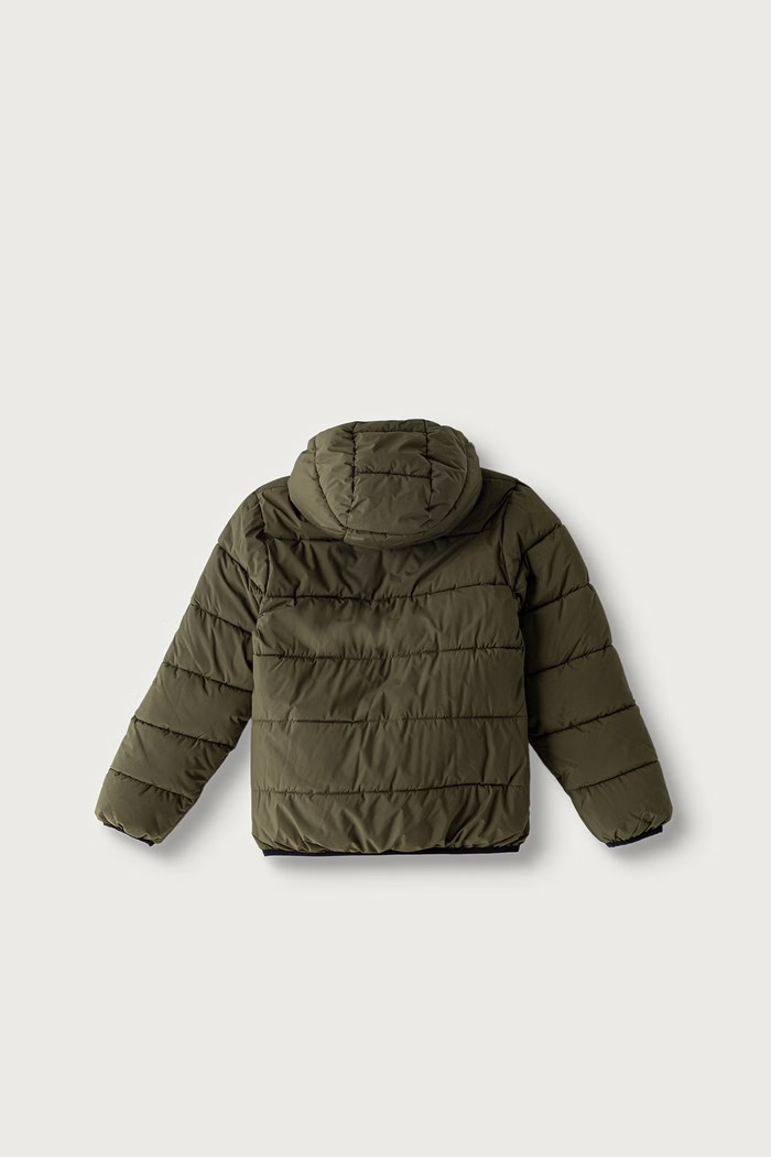 Levi's Капитонирано яке за деца MEDIUM WEIGHT PUFFER 9ER310 зелен AW26