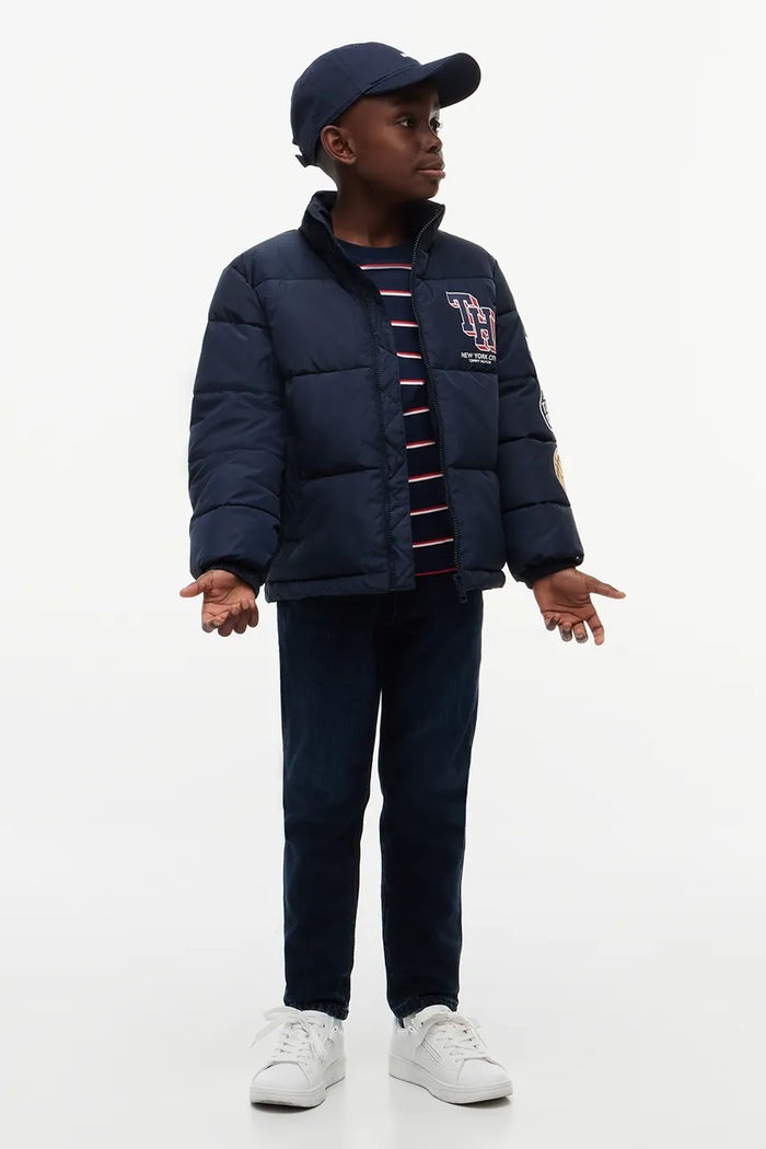 Kurtka puchowa dziecięca Tommy Hilfiger granatowy KB0KB10616.9BY2