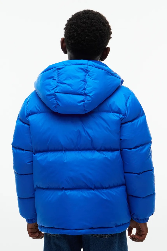 Chłopiec Tommy Hilfiger Kurtka puchowa dziecięca KB0KB10091.128.176.9BY2 niebieski