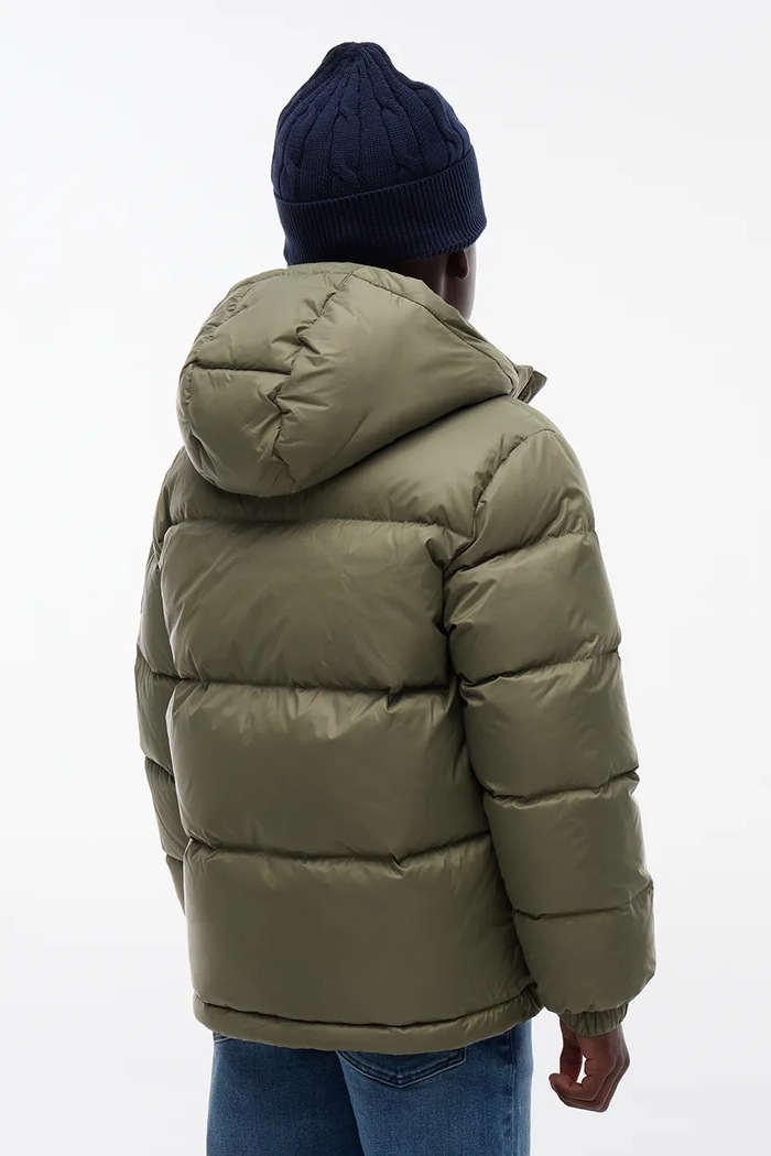 Chłopiec Tommy Hilfiger Kurtka puchowa dziecięca KB0KB10091.128.176.9BY2 zielony