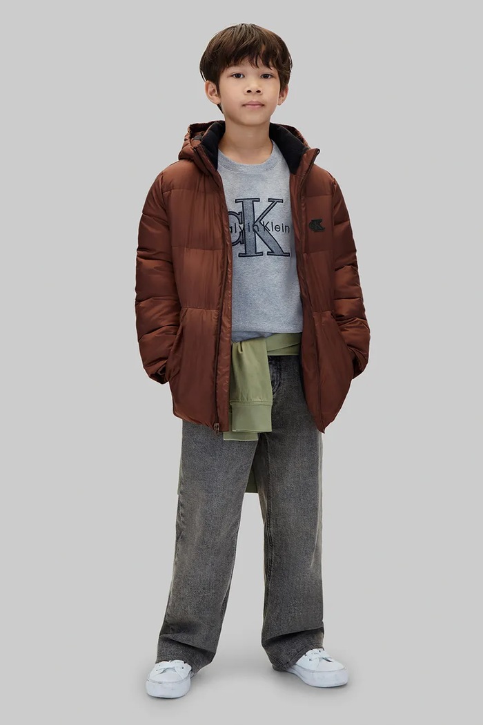 Kurtka pikowana dziecięca Calvin Klein Jeans brązowy LVCKTJM16B.128.170.9BY2