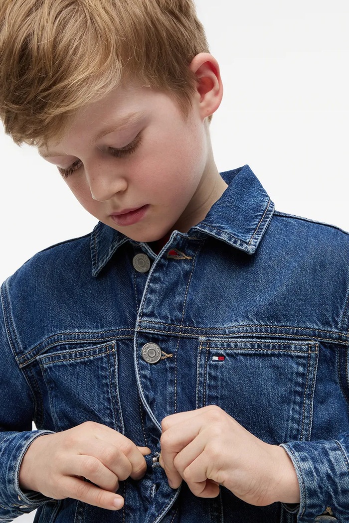 Chłopiec Tommy Hilfiger kurtka jeansowa dziecięca KS0KS00753.128.176.9BY2 niebieski