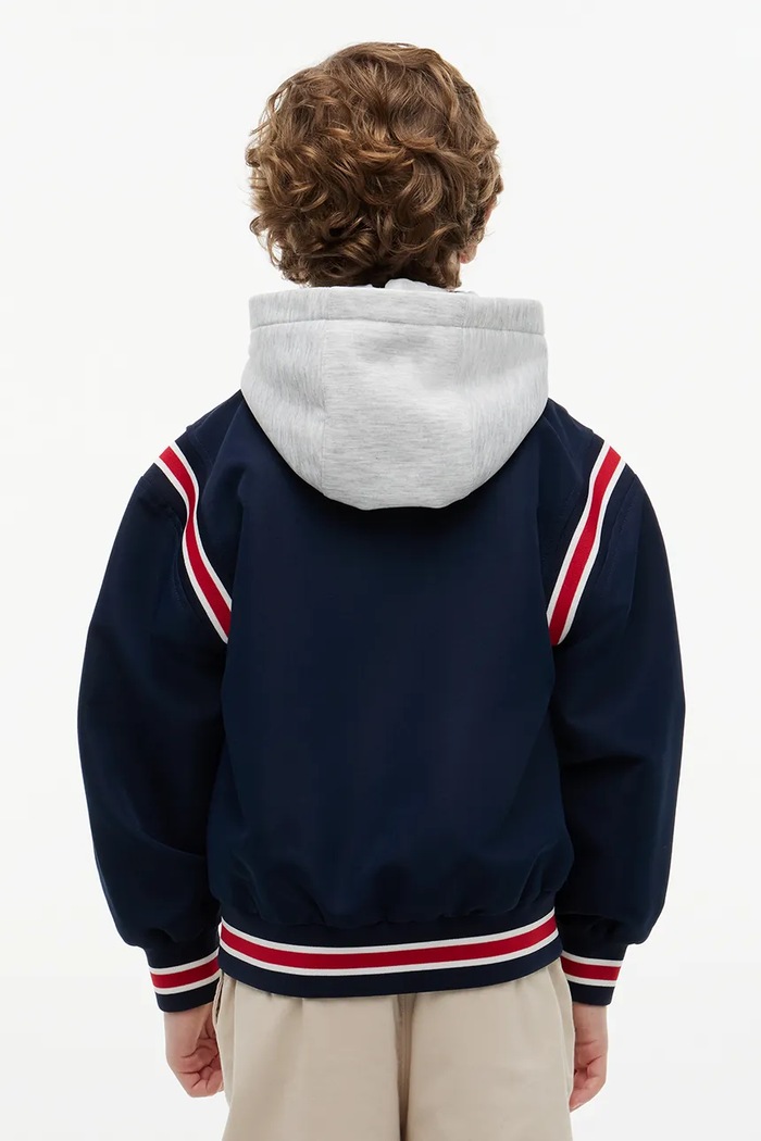 Chłopiec Tommy Hilfiger bomberka dziecięca KB0KB10571.128.176.9BY2 granatowy