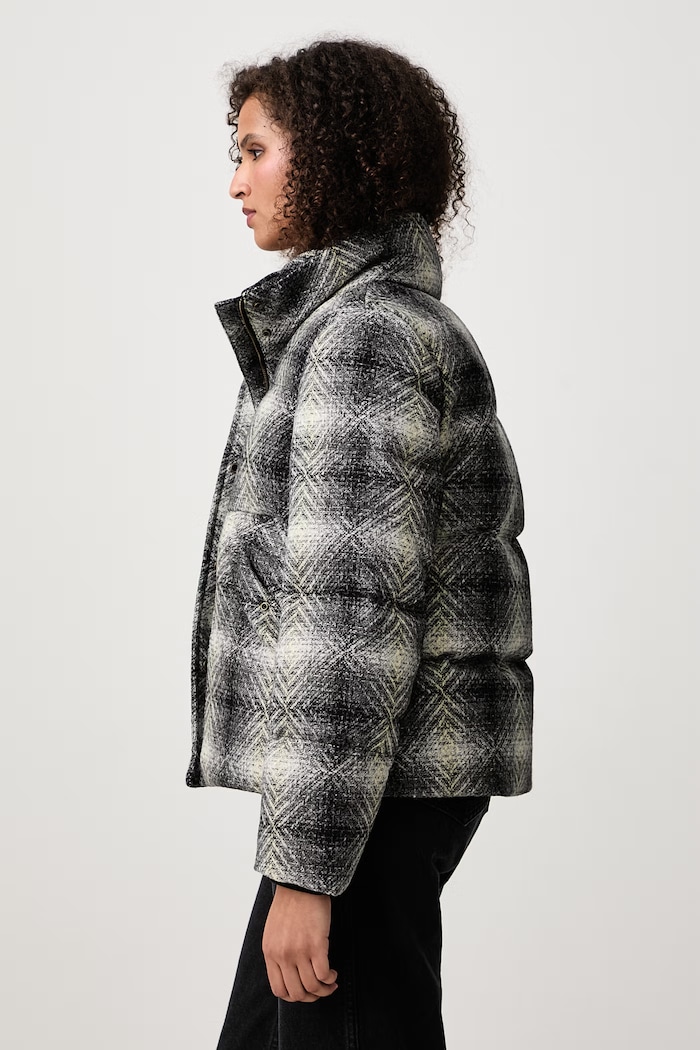 CFWWOU2258FRUT5485 kurtka puchowa damska wełniana Woolrich CFWWOU2258FRUT5485 beżowy