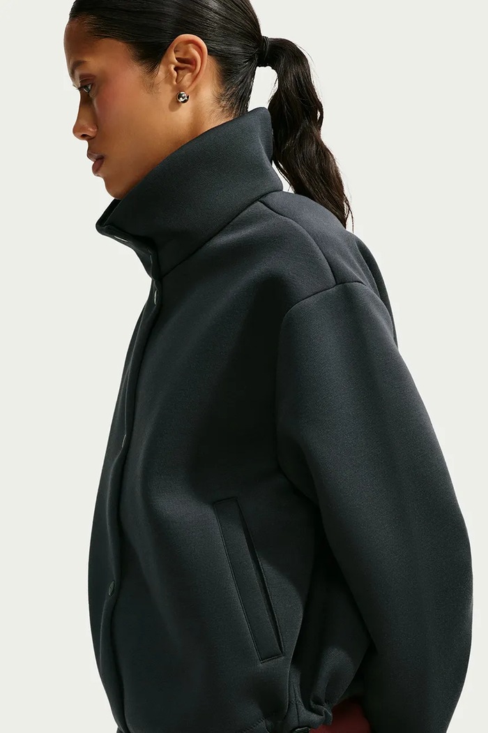 Kurtka oversize damska z modalem Nike Sportswear IX7055.010 czarny