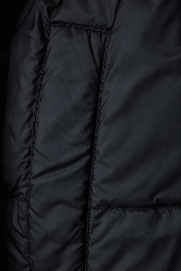 Kurtka puchowa damska WKDNOVAK Weekend Max Mara czarny 2625496072600