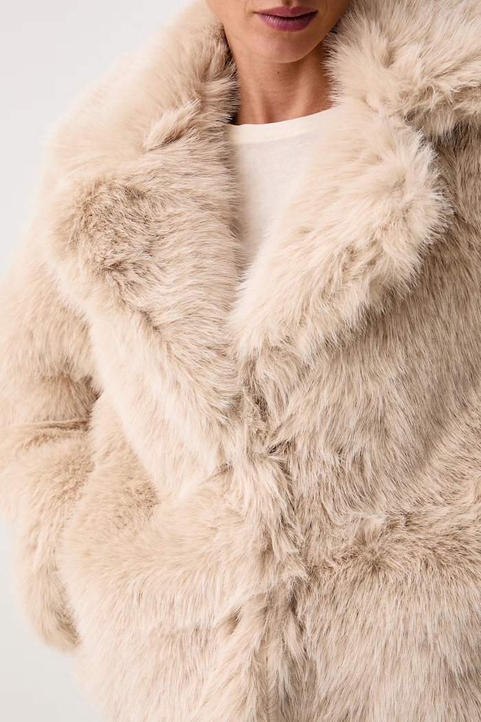 Cappotto in pelliccia sintetica da donna SAVANAA Aldo SAVANAA.240 beige