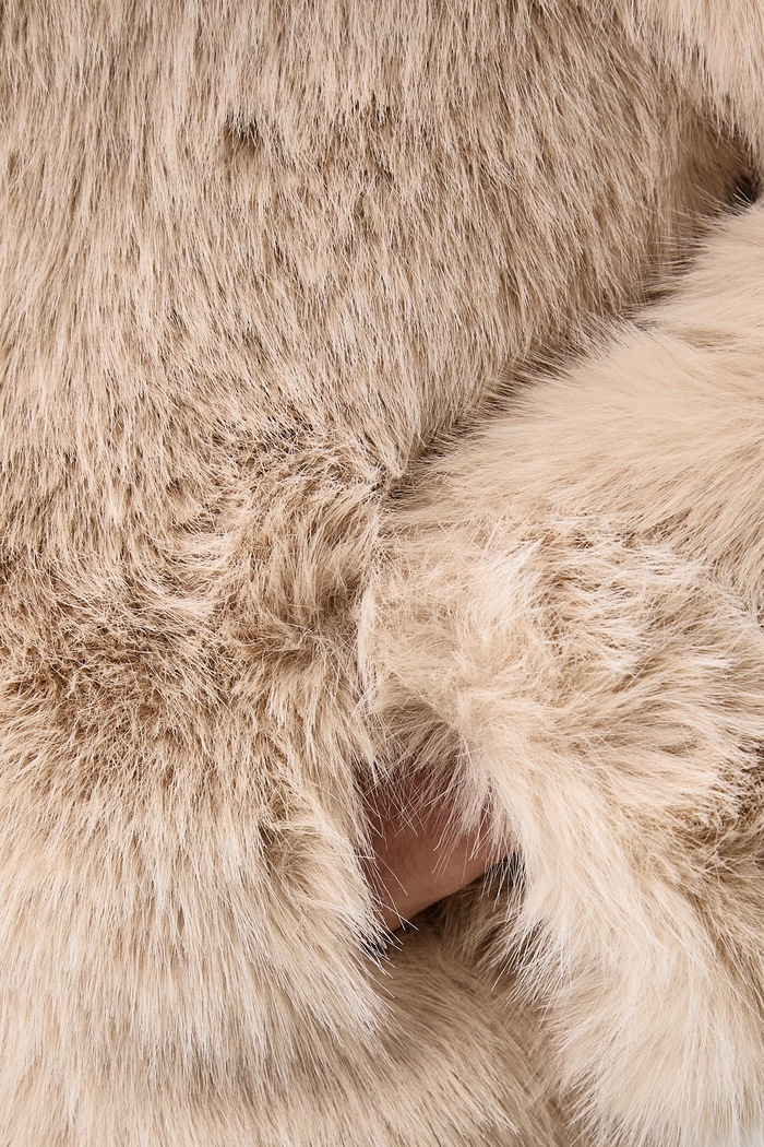 Cappotto in pelliccia sintetica da donna SAVANAA Aldo beige SAVANAA.240
