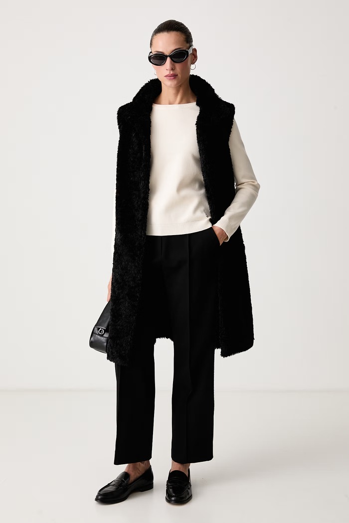 Lola Casademunt Bezrękawnik damski MF2601008 czarny AW26