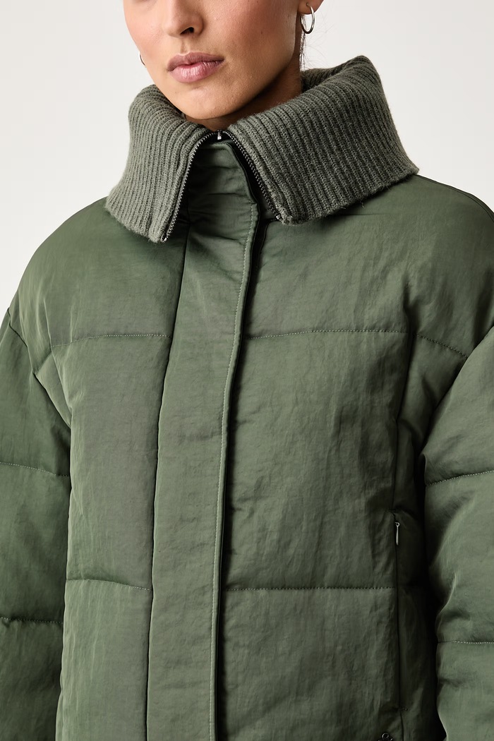 Krótka kurtka damska Scotch & Soda U9G01688T zielony