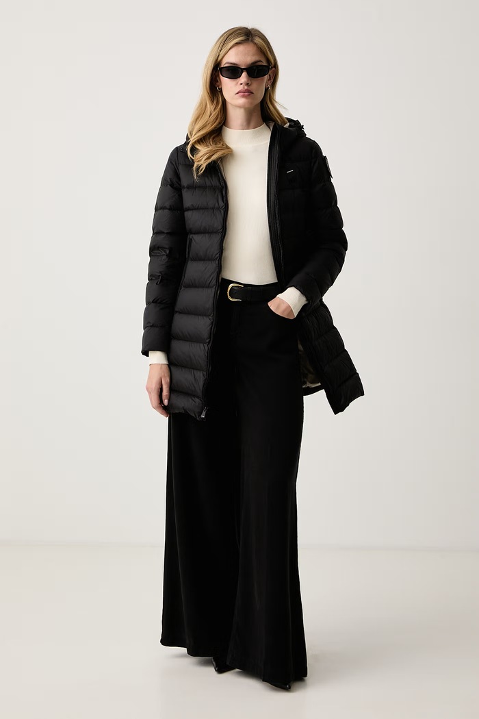 Blauer Kurtka puchowa damska BLDK03039 czarny AW26