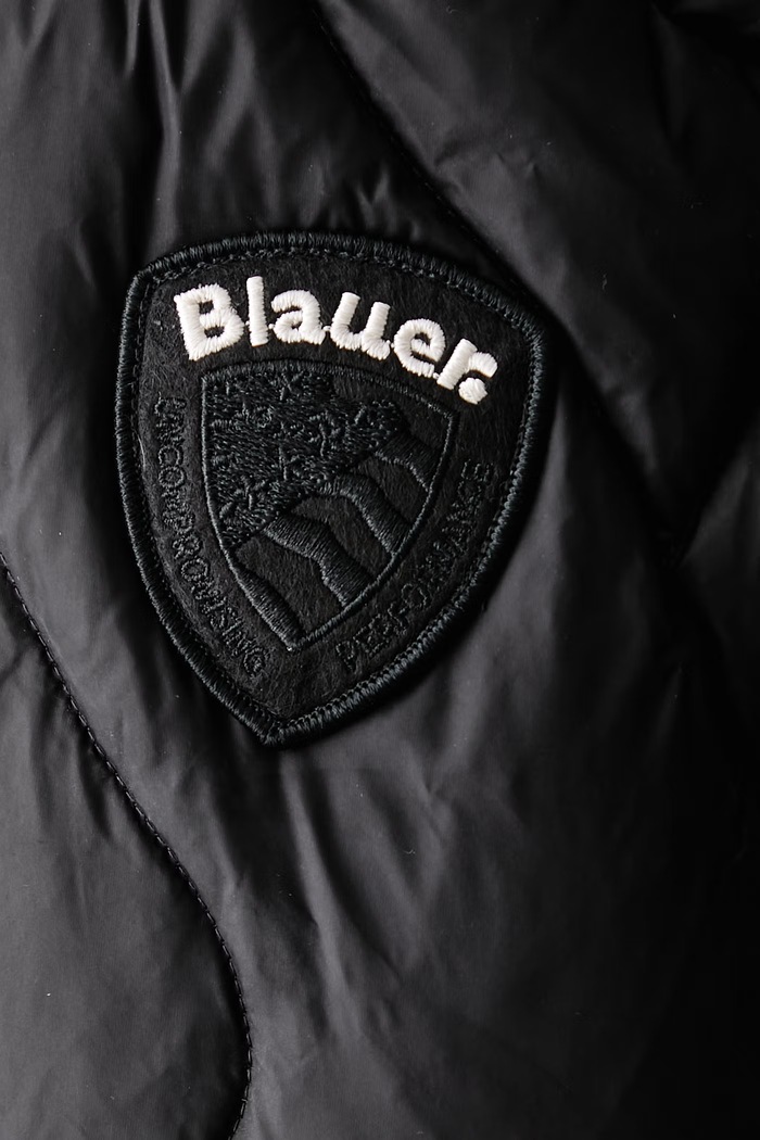 Kurtka puchowa damska Blauer czarny BLDC03205
