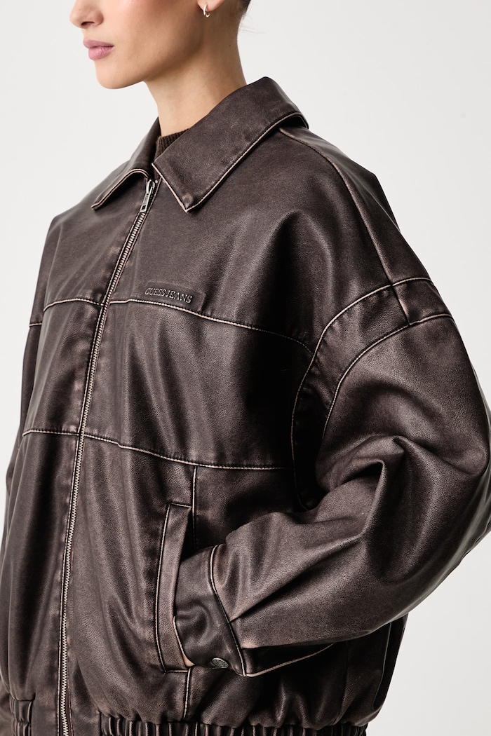 Prechodná bunda dámska z imitácie kože Guess Jeans W6BL85.K7322 hnedá