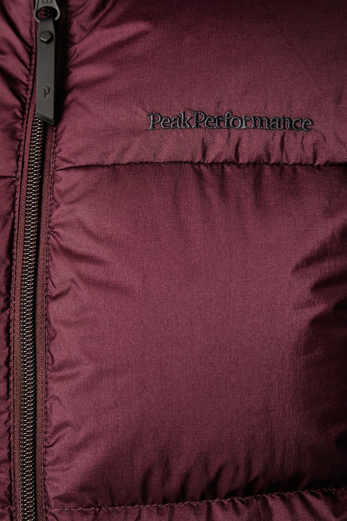 Μπουφάν σκι Γυναικείο Glissade Peak Performance μπορντό G804700