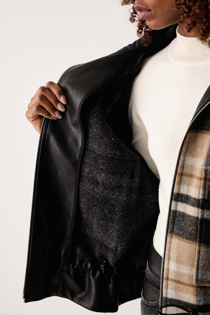 Pinko Krótka kurtka damska z wełną 107523.A3FW