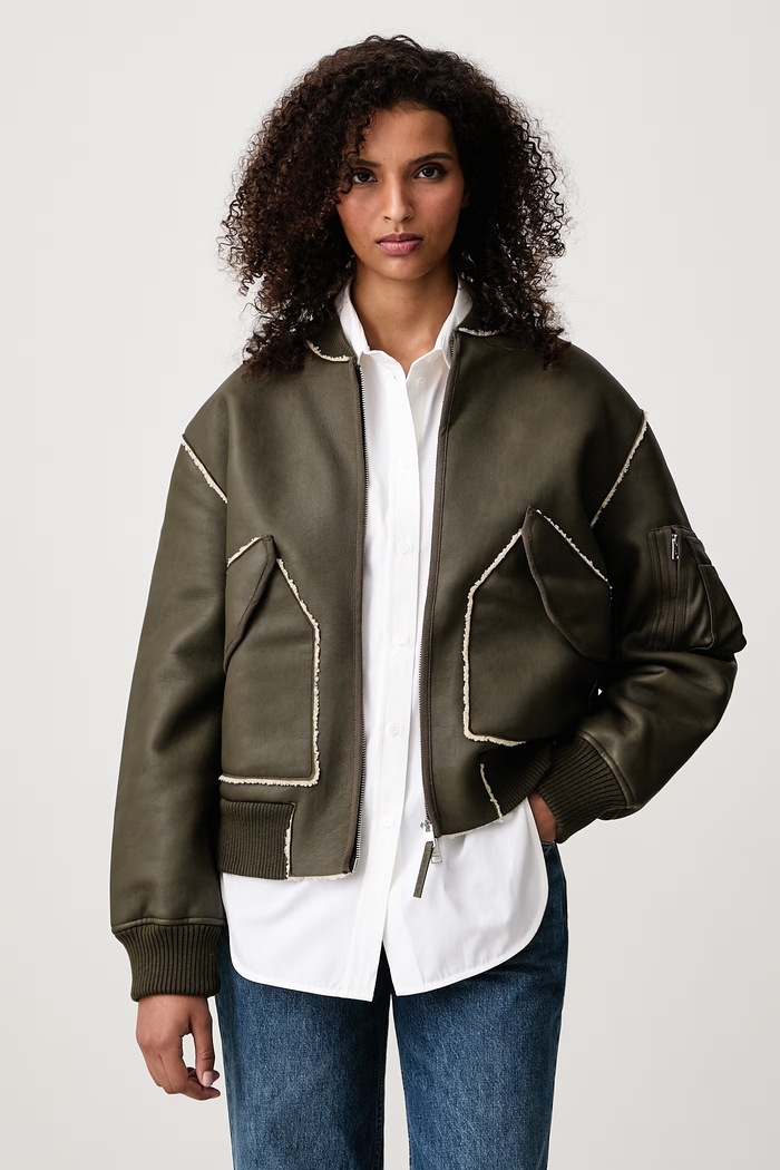 Maison Kitsuné Bomber krótka kurtka damska z imitacji skóry zielony MRWWV04WQ4113