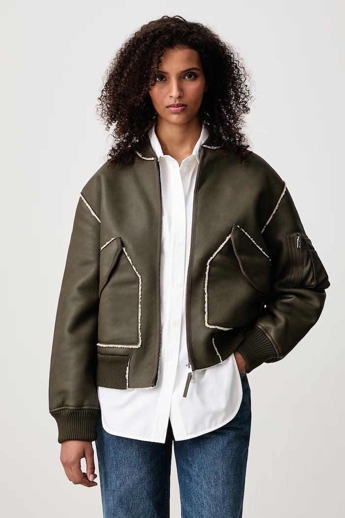 Maison Kitsuné Bomber krótka kurtka damska z imitacji skóry zielony MRWWV04WQ4113