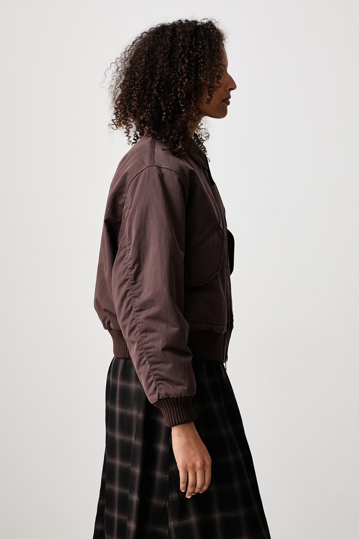 Bomber krótka kurtka damska z bawełną Maison Kitsuné brązowy MRWWV02WQ4109