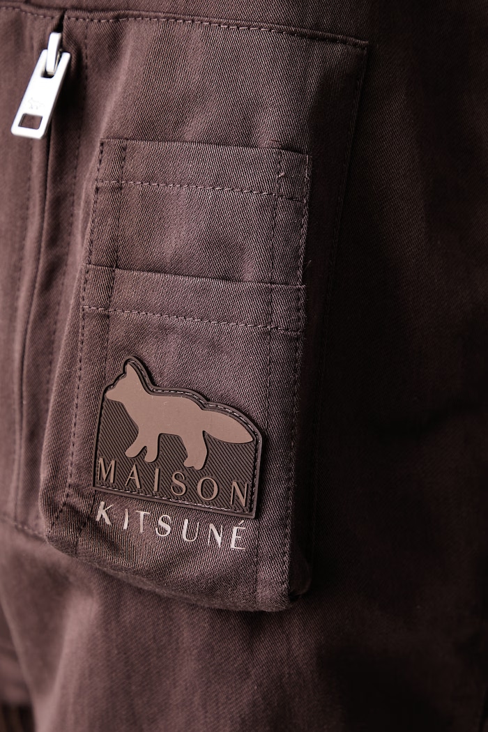 Maison Kitsuné Bomber krótka kurtka damska z bawełną MRWWV02WQ4109