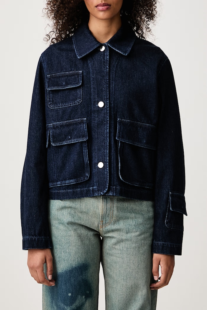 Krótka kurtka damska jeansowa Maison Kitsuné granatowy MRWDV00WD4019