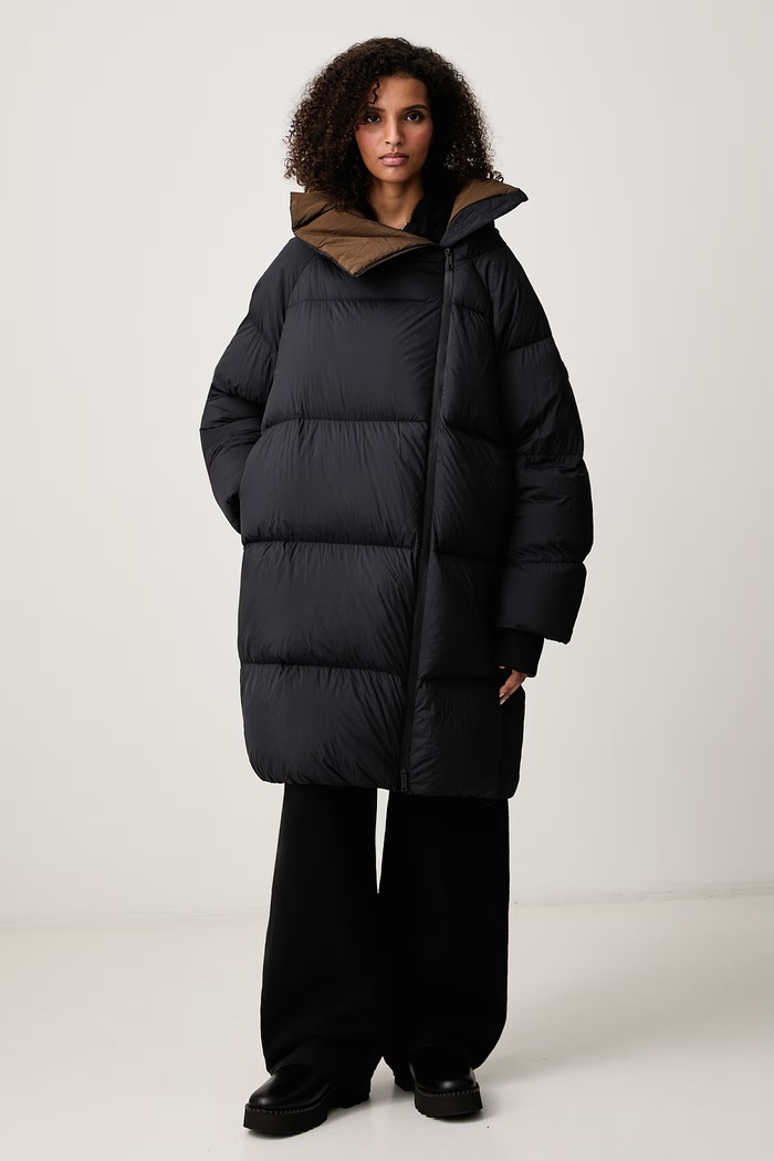 GANNI Future Nylon Quilt Maxi Puffer kurtka puchowa damska czarny A1130019