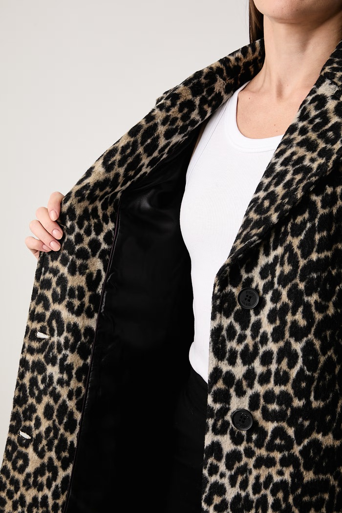 DKNY Płaszcz damski z wełną DLEMWW74