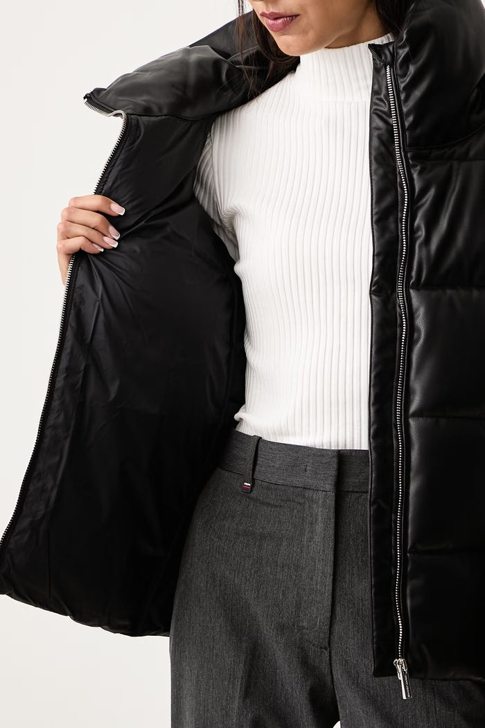 DKNY Kurtka pikowana damska z imitacji skóry DJ6J6291