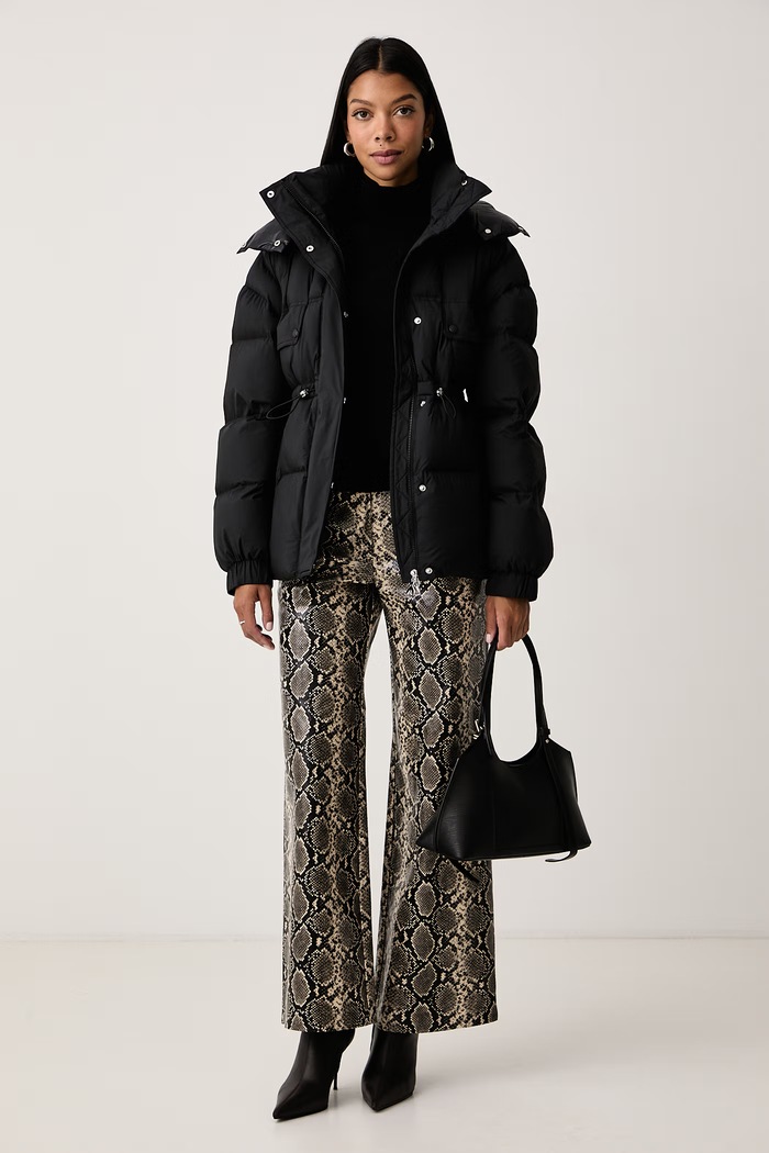 Patrizia Pepe Kurtka zimowa damska 2O0154.C0275 czarny AW26