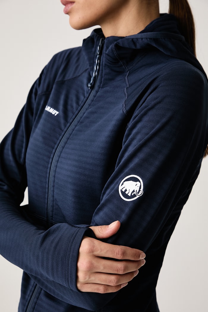 Bluza sportowa damska Taiss Mammut 1014.07290 granatowy