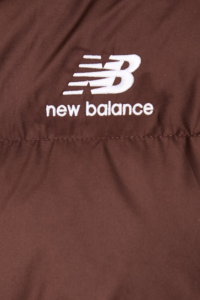 Kurtka pikowana damska New Balance brązowy WJ62V5SNABJ