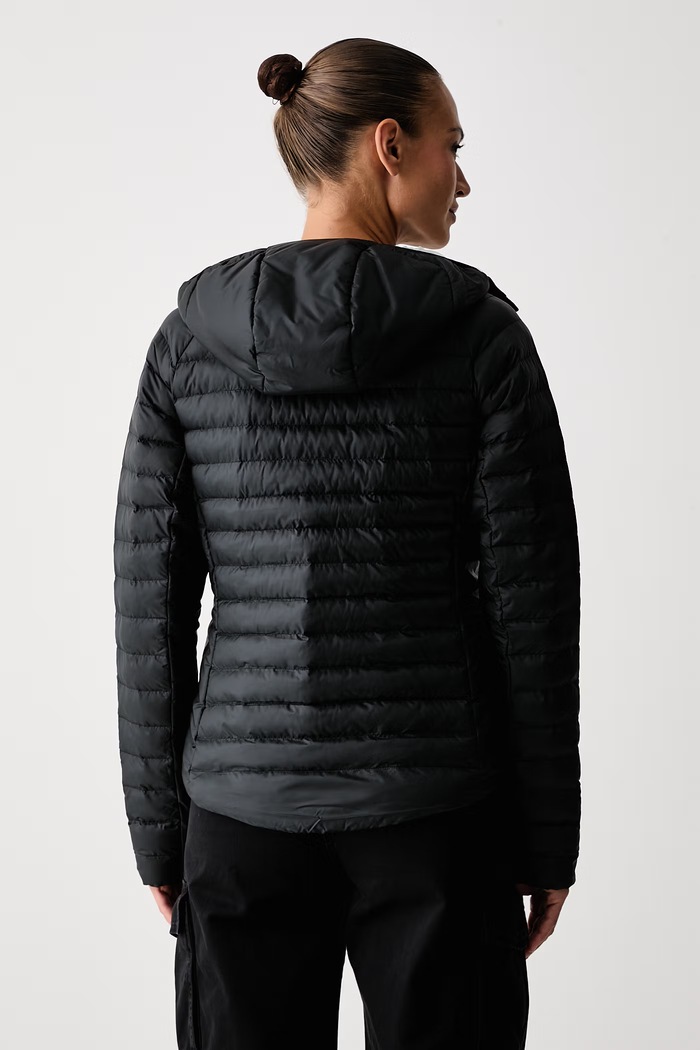 Odzież Jack Wolfskin Kurtka sportowa damska ROUTEBURN A66387 czarny