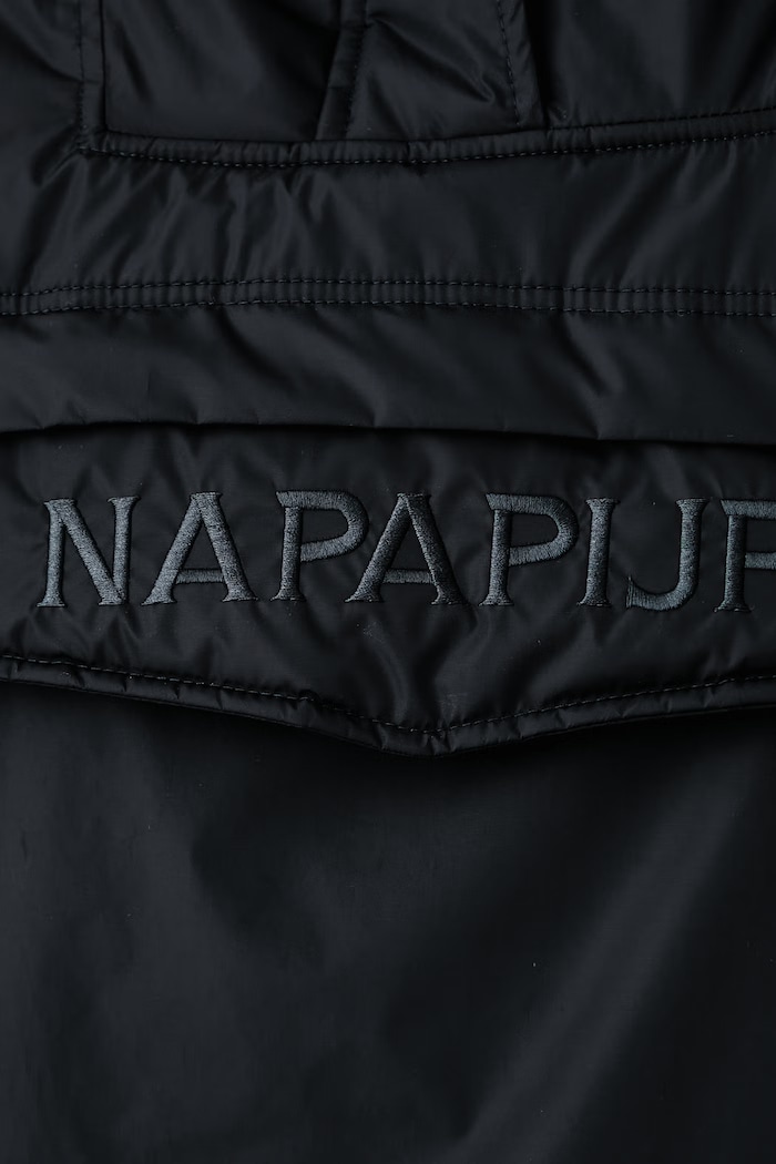 Anorak damski Rainforest Napapijri czarny NP0A8AHA4001