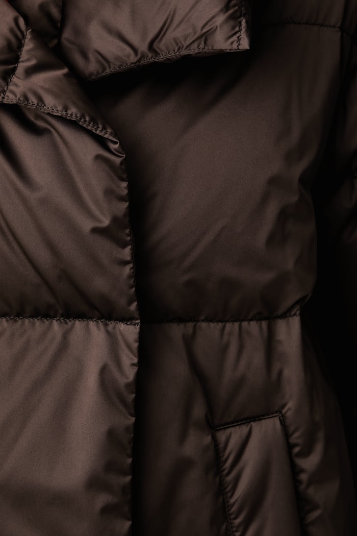 Kurtka puchowa damska WKDMATASSA Weekend Max Mara brązowy 2625486052600