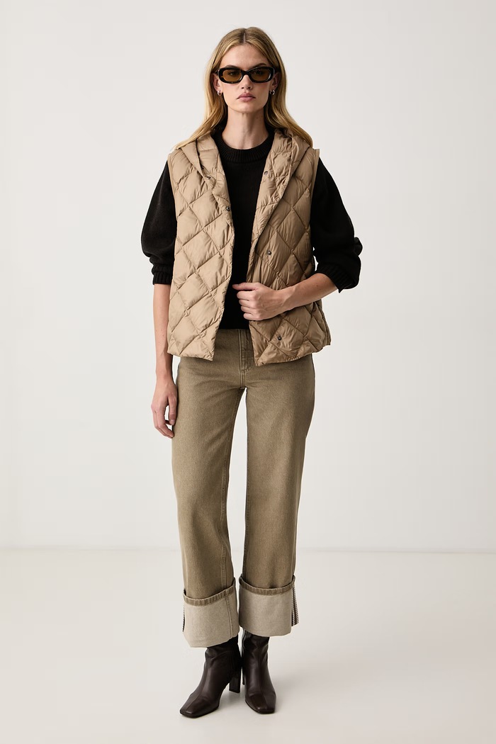 Weekend Max Mara Bezrękawnik puchowy damski WKDGIOCHI 2625296012600 beżowy AW26