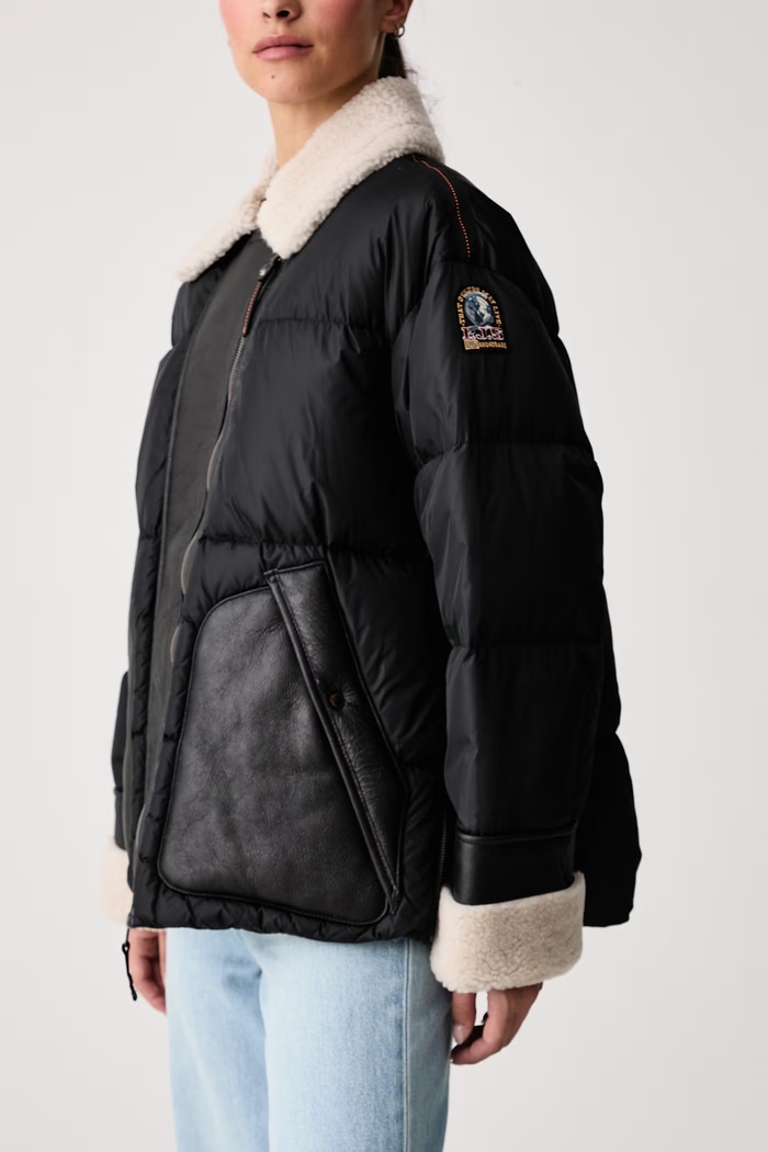Krótka kurtka damska CHYNA Parajumpers PWJKHN31B071 czarny