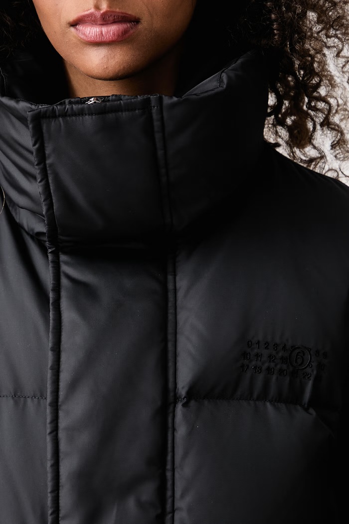 MM6 Maison Margiela Kurtka puchowa damska S52AM0370.M36018
