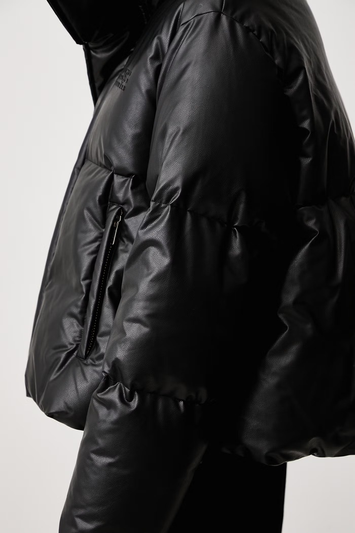MM6 Maison Margiela kurtka puchowa damska S52AM0368.M36016 czarny