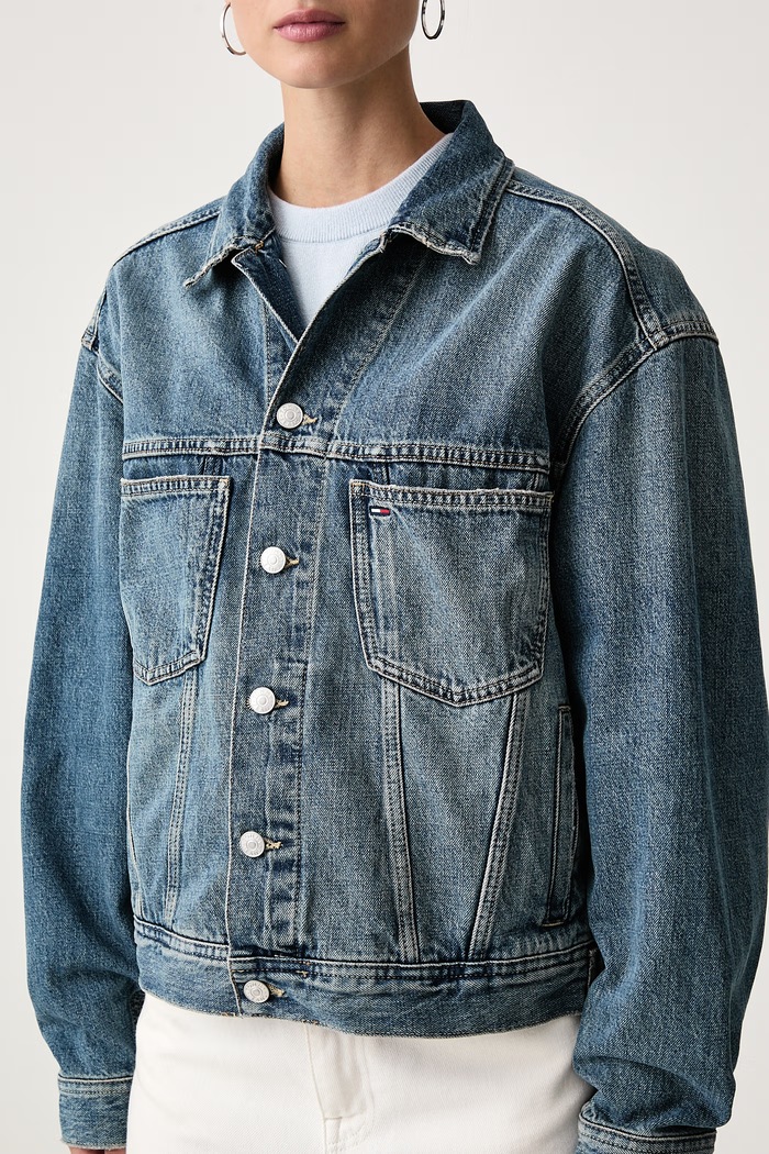 Jakna za žene traper Tommy Jeans DW0DW23563 plava