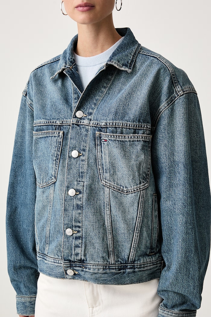 Jakna za žene traper Tommy Jeans DW0DW23563 plava
