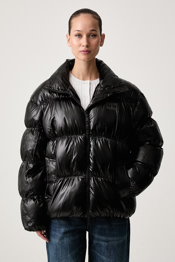 Tommy Jeans Πουπουλένιο μπουφάν γυναικείο μαύρο DW0DW23423